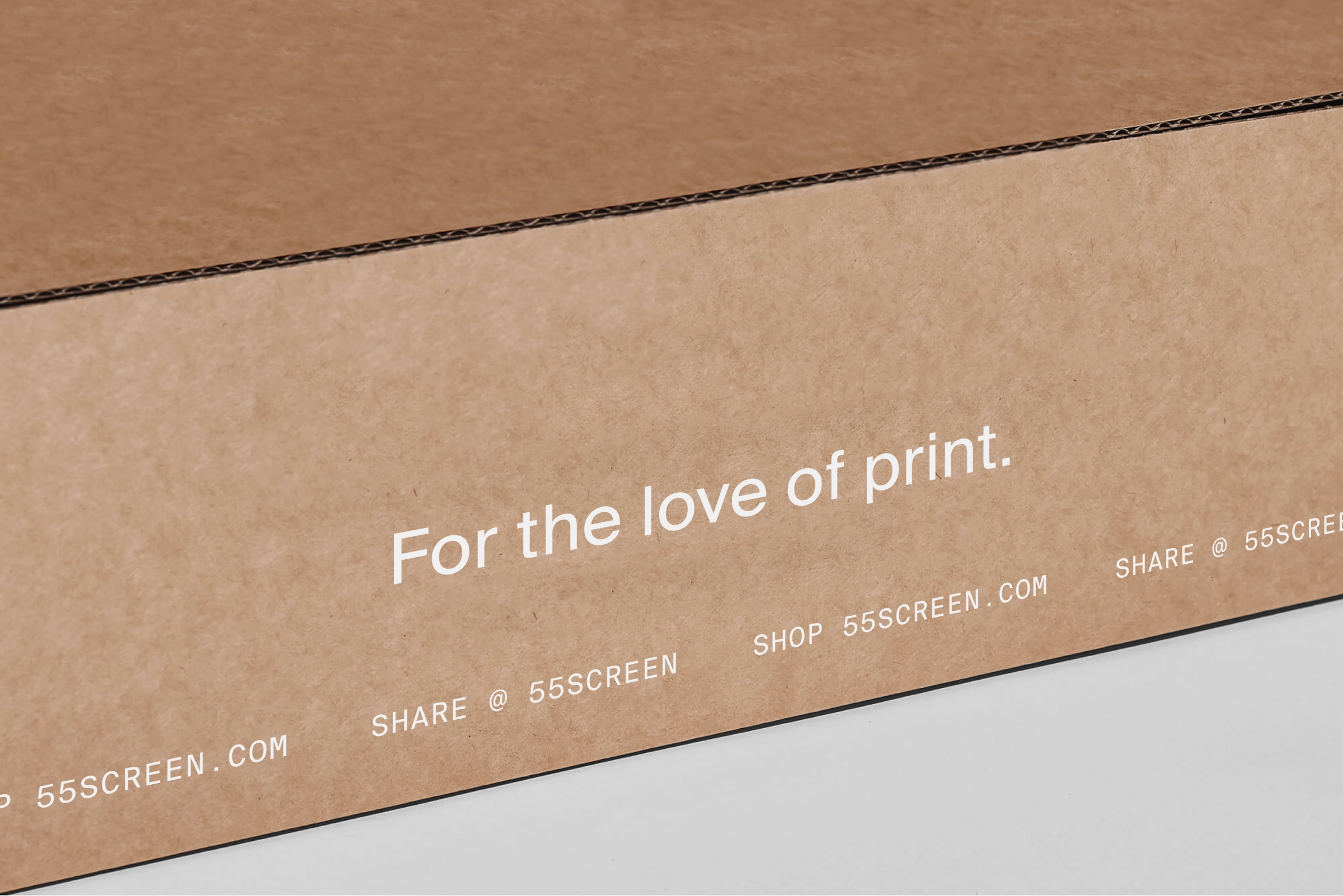 55 Screen Packaging Close-up Rother Studio